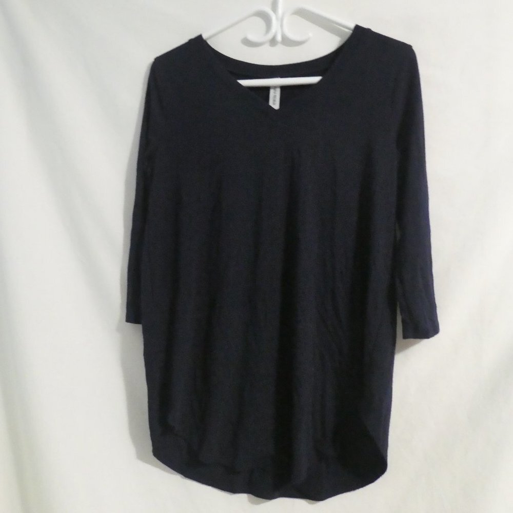 ZENANA PREMIUM | small | Solid Navy Pullover V-Neck Long Sleeve Shirt | NWOT